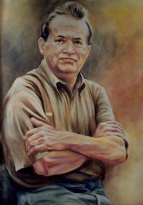 Portrait of man with crossed arms